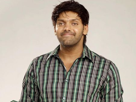 நயன், நஸ்ரியா மோதலுக்கு ஆர்யா தான் காரணமா?