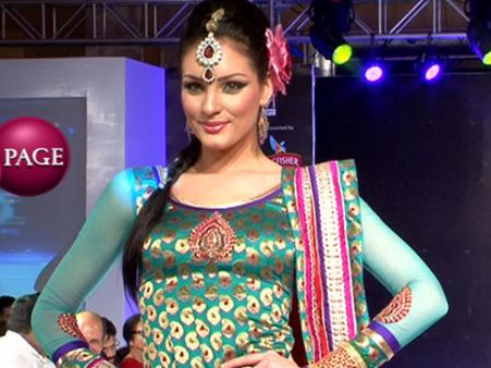 பெப்பர்ஸ் டிவியில் பேஷன் கொண்டாட்டம்: கவர் பேஜ்