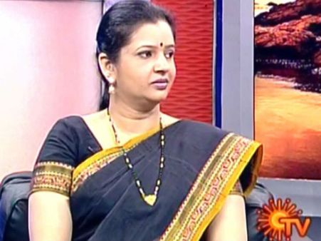 ரிப்பன் வெட்ட டிவி பிரபலங்கள் வாங்கும் சம்பளம் தெரியுமா?