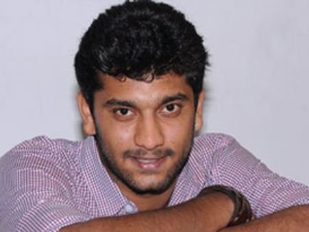 பகல் கொள்ளைன்னு பேர் வச்சிருந்தா எங்க குடும்பத்தையே கலாய்ச்சிருப்பீங்க - அருள்நிதி