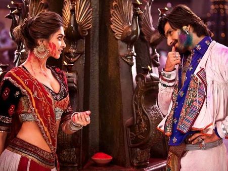 சஞ்சய் லீலா பன்சாலியின் ராம் லீலா... மூன்று நாட்களில் ரூ 50 கோடி!