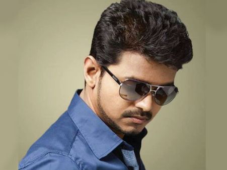 'ஹீரோ' விஜய் நடிக்க வந்து இன்றுடன் 21 வருஷமாகிடுச்சுங்கண்ணா!