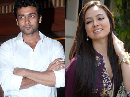 சூர்யாவுடன் நடிக்க வந்த வாய்ப்பை மறுத்த சனாகான்!