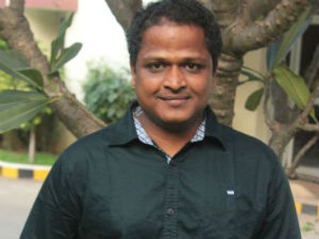 இன்றைய பாடகர்கள் வியாபாரிங்க.. உணர்ச்சியே இல்லாம பாடறாங்க! - இசையமைப்பாளர் அலி மிர்சா