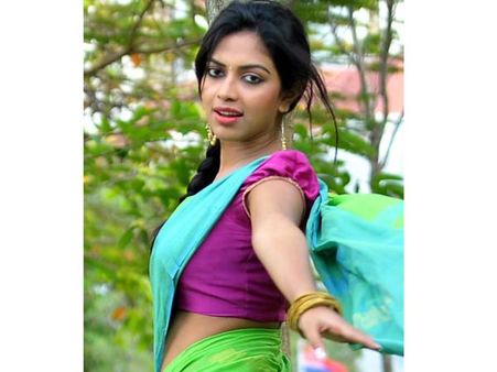 ரோமில் புத்தாண்டைக் கொண்டாடும் அமலா பால்!