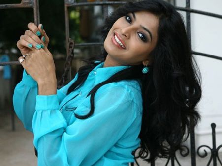 நட்சத்திர கிரிக்கெட் துணைத் தூதராக சஞ்சிதா ஷெட்டி!