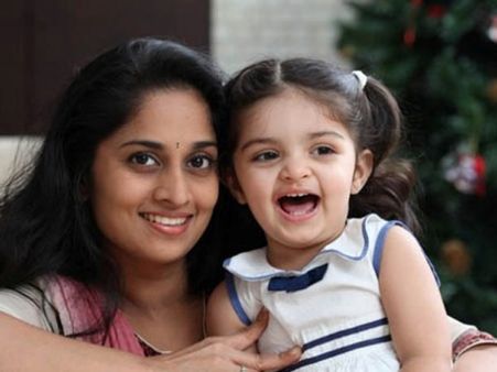 அனோஷ்காவின் பிறந்தநாளை சொகுசுக் கப்பலில் கொண்டாட அஜீத்- ஷாலினி முடிவு