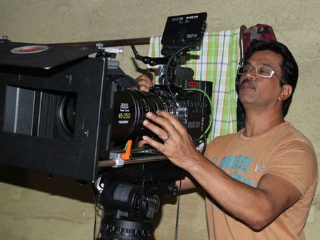 கல்வி வளர்ச்சியை வலியுறுத்தி அர்ஜூன் இயக்கும் ஜெய்ஹிந்த் 2!