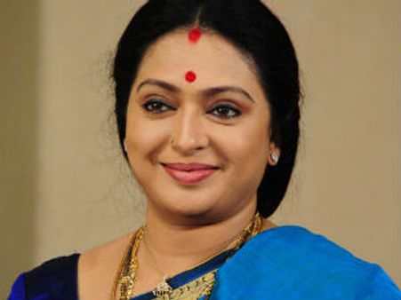 இயக்குநர் ஜீவனுடன் ரிஷிவந்தியம் ரங்கநாதர் கோவிலுக்கு விசிட் அடித்த சீதா