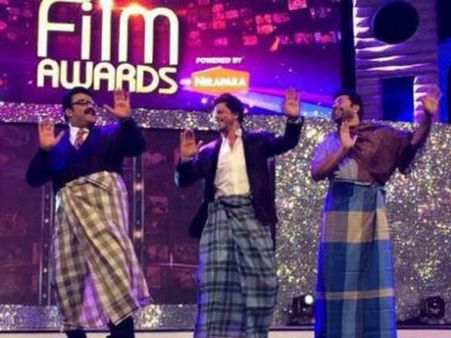 மோகன்லால், மம்மூட்டியுடன் 'லுங்கி டான்ஸ்' ஆடிய ஷாருக்கான்