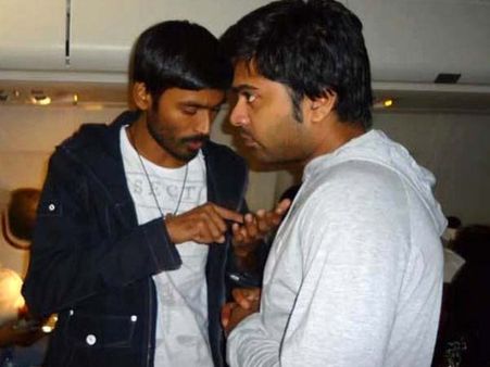 ட்விட்டரில் 'தம்பி' சிம்புவிடம் 'அண்ணன்' தனுஷ் என்ன கூறினார்?