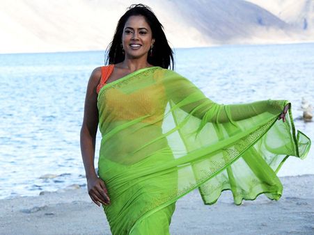 நடிகை சமீரா ரெட்டிக்கு இன்று மாலை திடீர் திருமணம்!