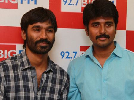 சம்பளமே வாங்காமல் தனுசுடன் நடனமாடிய சிவகார்த்திக்கேயன்