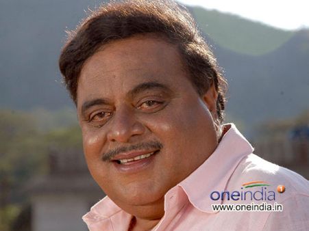 ரஜினி ஆலோசனைப்படி சிங்கப்பூர் மருத்துவமனையில் அம்பரீஷுக்கு சிகிச்சை!