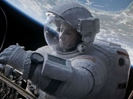 தமிழ் ரசிகர்களின் அமோக ஆதரவைப் பெற்ற கிரேவிட்டி!