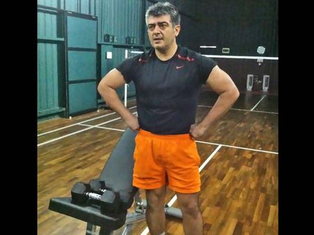 கௌதம் மேனனுக்காக 8 பேக்ஸ் வைக்கும் அஜீத்