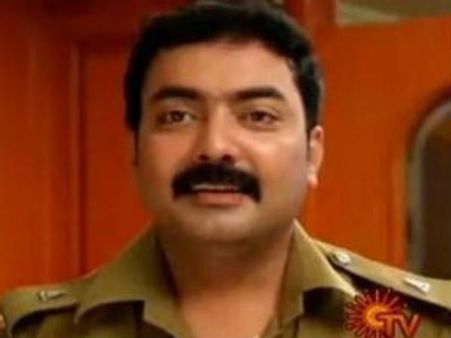 சீர்காழி- கார் மோதி 7 வயது சிறுமி பலி... டிவி நடிகர் கைது