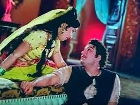 49 ஆண்டுகளுக்குப் பின் எம்ஜிஆரின் ஆயிரத்தில் ஒருவன்... 100 அரங்குகளில் மறுவெளியீடு!