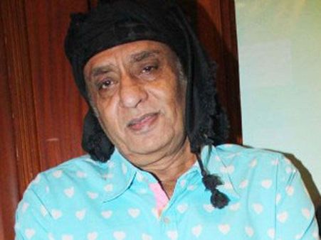 இந்தி நடிகர் வீட்டு நீச்சல் குளத்தில் டிரைவர் சடலம்: போலீசார் விசாரணை