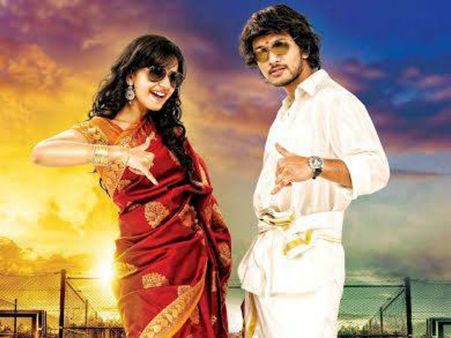 என்னமோ எதோ படத்தில் எம்.ஜி.ஆர்... 'ஸ்பெஷல் விசிட்'!