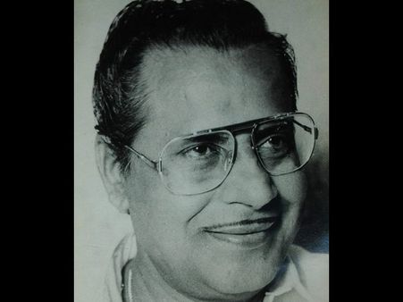 நடிகை சீதாவின் தந்தை காலமானார்