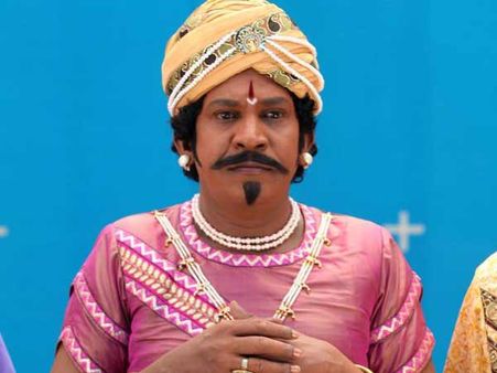 ஒற்றுமையாக இருக்கும் தமிழர்களிடையே மொழி சண்டையை இழுத்து விடாதீர்கள்: வடிவேல்