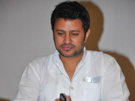 தெலுங்கிலிருந்து தமிழுக்கு வரத் துடிக்கும் 'தாராபுரம்' ராஜா!