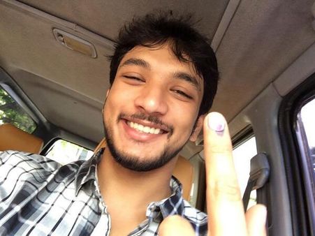 24 வயதில் முதல்முறையாக வாக்களித்த நடிகர் கௌதம் கார்த்திக்