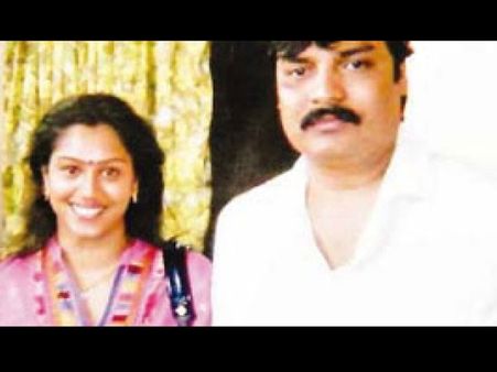 நடிகை ராதா கொடுத்த புகாரில் தப்பிய பைசூல், பெண் வக்கீல் கொடுத்த புகாரில் கைதானார்!!