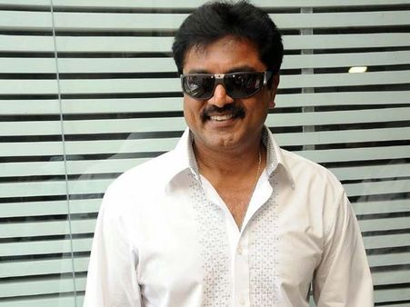 நாயகன், வில்லன் ரெண்டுமே அண்ணாச்சிதான்... சரத்குமாரின் புதிய படம் ‘சண்டமாருதம்’ !