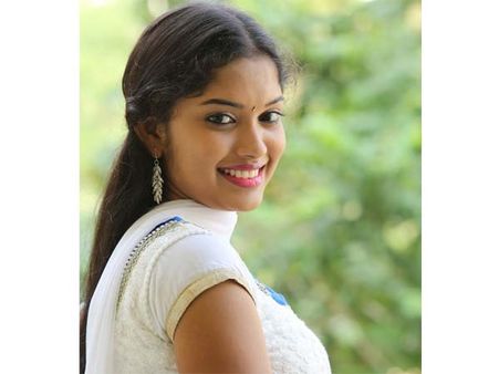 கங்காரு பிரியங்கா நடிக்கும் ரீங்காரம்.. ஒரு நாளில் நடக்கும் சுவாரஸ்யமான திருப்பங்கள்!