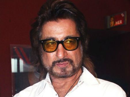 பொது இடத்தில் புகை பிடித்தார்... புகைப்பட ஆதாரத்துடன் நடிகர் சக்தி கபூர் மீது வழக்குப் பதிவு