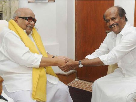 கருணாநிதியைச் சந்தித்து பிறந்த நாள் வாழ்த்து சொன்ன ரஜினிகாந்த்!