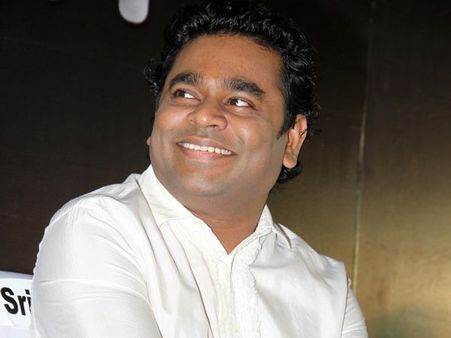 'வாங்க மக்கா வாங்க...' - ஏஆர் ரஹ்மான் வெளியிட்ட காவியத் தலைவன் பட டீஸர்!