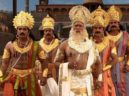 என்னது.. சன்.டி.வியில் ஞாயிற்றுக்கிழமையும் மெகாசீரியலா..! ஓஹோ அது மகாபாரதமா?