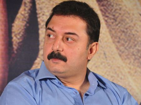 ஜெயம் ரவியின் தனி ஒருவன்... முதல் முறையாக வில்லனாகிறார் அரவிந்த சாமி!