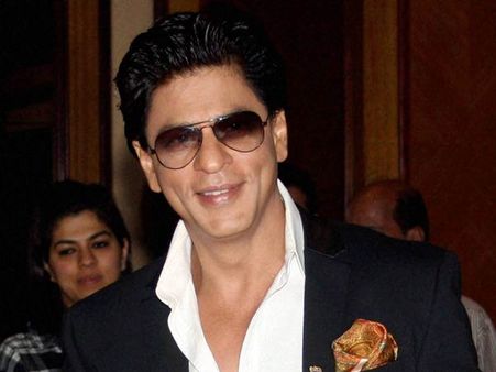 ஆமீருக்கு முன்பு நிர்வாணமாக நடித்த ஷாருக், 'கத்தி' வில்லன், ரன்பிர் கபூர்