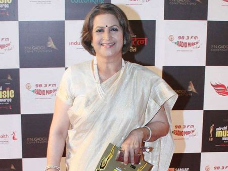 மராத்தி நடிகை சுமிதா தல்வாக்கர் புற்றுநோயால் மரணம்: பிரதமர் மோடி இரங்கல்