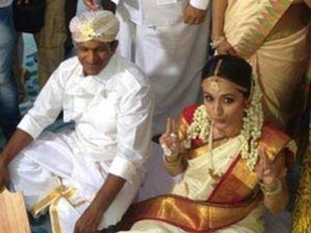 இணையதளத்தில் த்ரிஷாவின் போலி திருமணப் படம்!