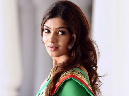 சூர்யாவைப் பார்த்து ஐ லவ் யூ சொன்னேன்: சமந்தா