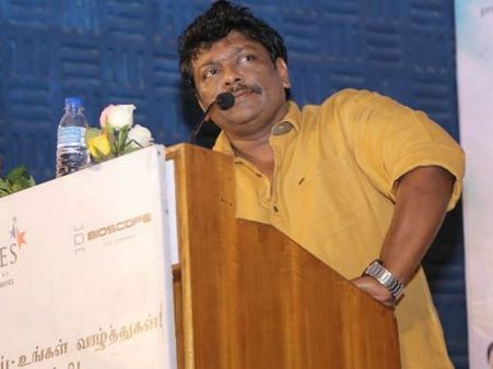 திருட்டு வி.சி.டிக்கு எதிராக நானே இன்றுமுதல் களமிறங்குகிறேன்! - இயக்குநர் பார்த்திபன்