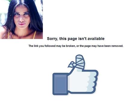 ஆபாச படங்களாக வெளியிட்ட பூனம் பாண்டேவின் கணக்கை முடக்கிய ஃபேஸ்புக்