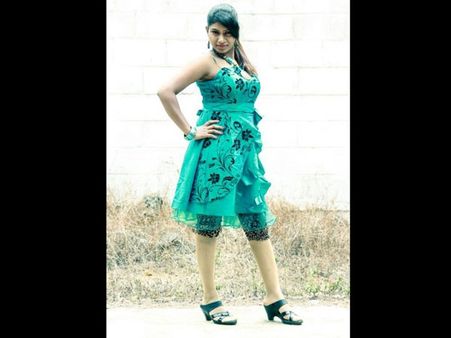 தனுஷ், சிவகார்த்திக்கேயனுடன் ஜோடி போட ஆசை: டிவி நடிகை ஜெனிப்ரியா