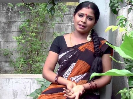 கவர்ச்சி வேண்டாம்… காமெடி மட்டும் போதும்… நடிகை மதுமிதா