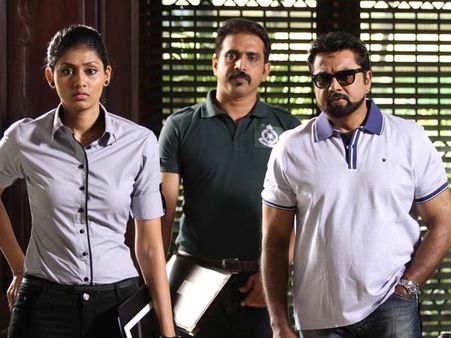 'நீ நான் நிழல்'... பேஸ்புக் நட்பால் நடக்கும் தொடர் கொலைகளின் கதை!