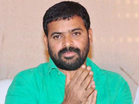 அமீர் இப்படியா பேசுவது... இயக்குநர் பெருமாள் பிள்ளை வருத்தம்!