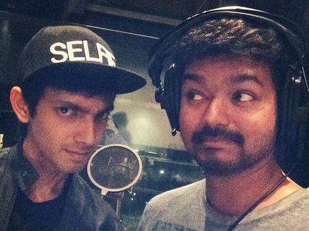 'ஐ'-யை முந்தியது 'கத்தி': அனிருத்தின் 6-வது படமும் ஐ-டியூன்ஸில் டாப்!