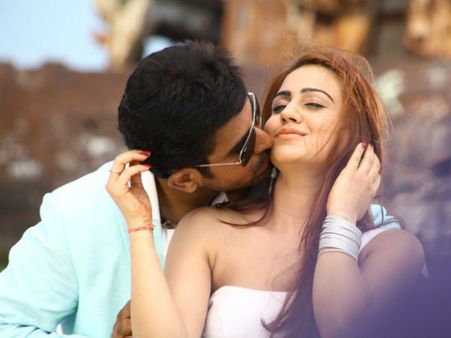 தெலுங்குக்குப் போகும் விஜய் ஆண்டனியின் சலீம்