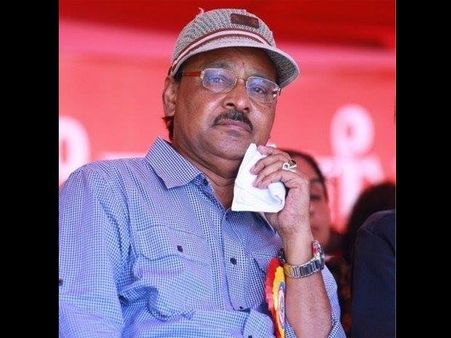 அநீதியான தீர்ப்பு இது… வில்லன் ஆனந்தராஜ்: ஜெ.மீண்டும் முதல்வராவார் – கே.பாக்யராஜ்