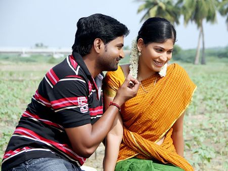 அட, ஒரே நாளில் 10 புதுப்படங்கள்... தாங்குவார்களா ரசிகர்கள்?